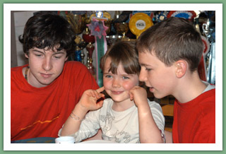 Na&euml;l, Coline et Youri (de gauche &agrave; droite)