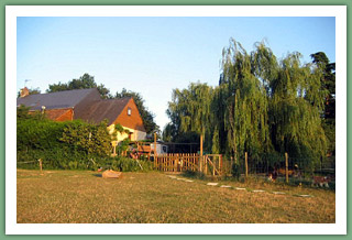 La Ferme du Jarrier (vue du pré)
